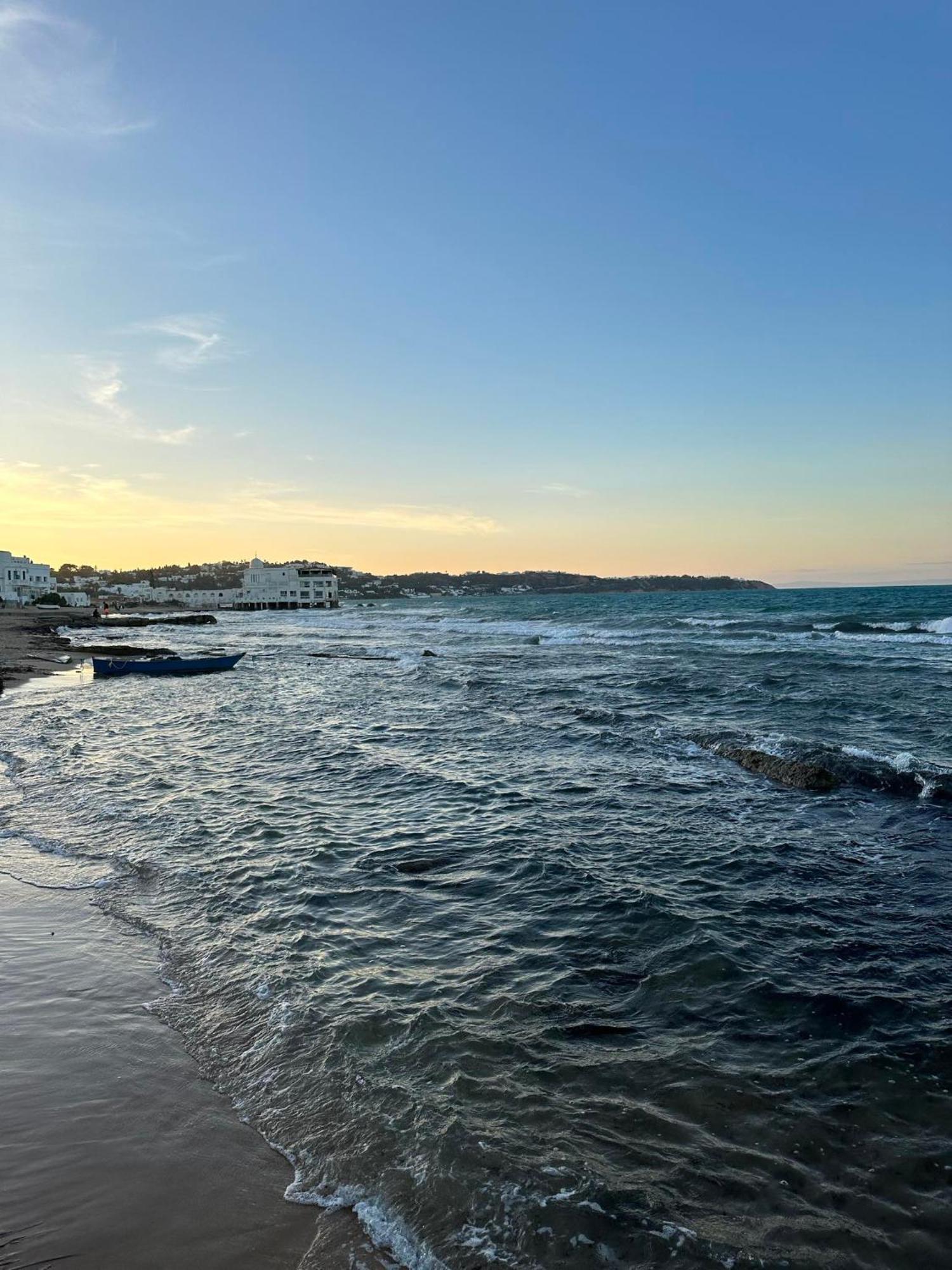 ラ・マルサLuxeux Et Ideal A Marsa Plage Vue Sur Merアパートメント エクステリア 写真